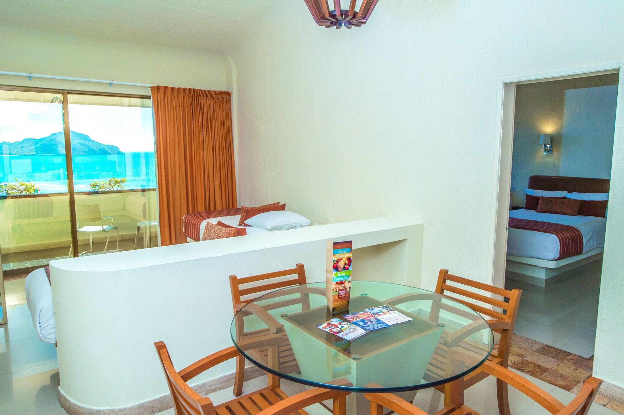 Luna Palace Mazatlán Eksteriør billede
