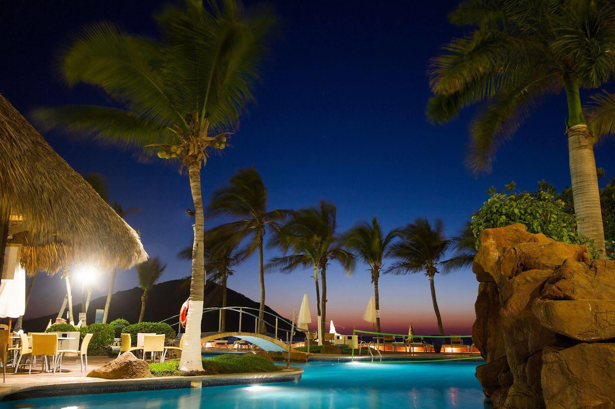 Luna Palace Mazatlán Eksteriør billede